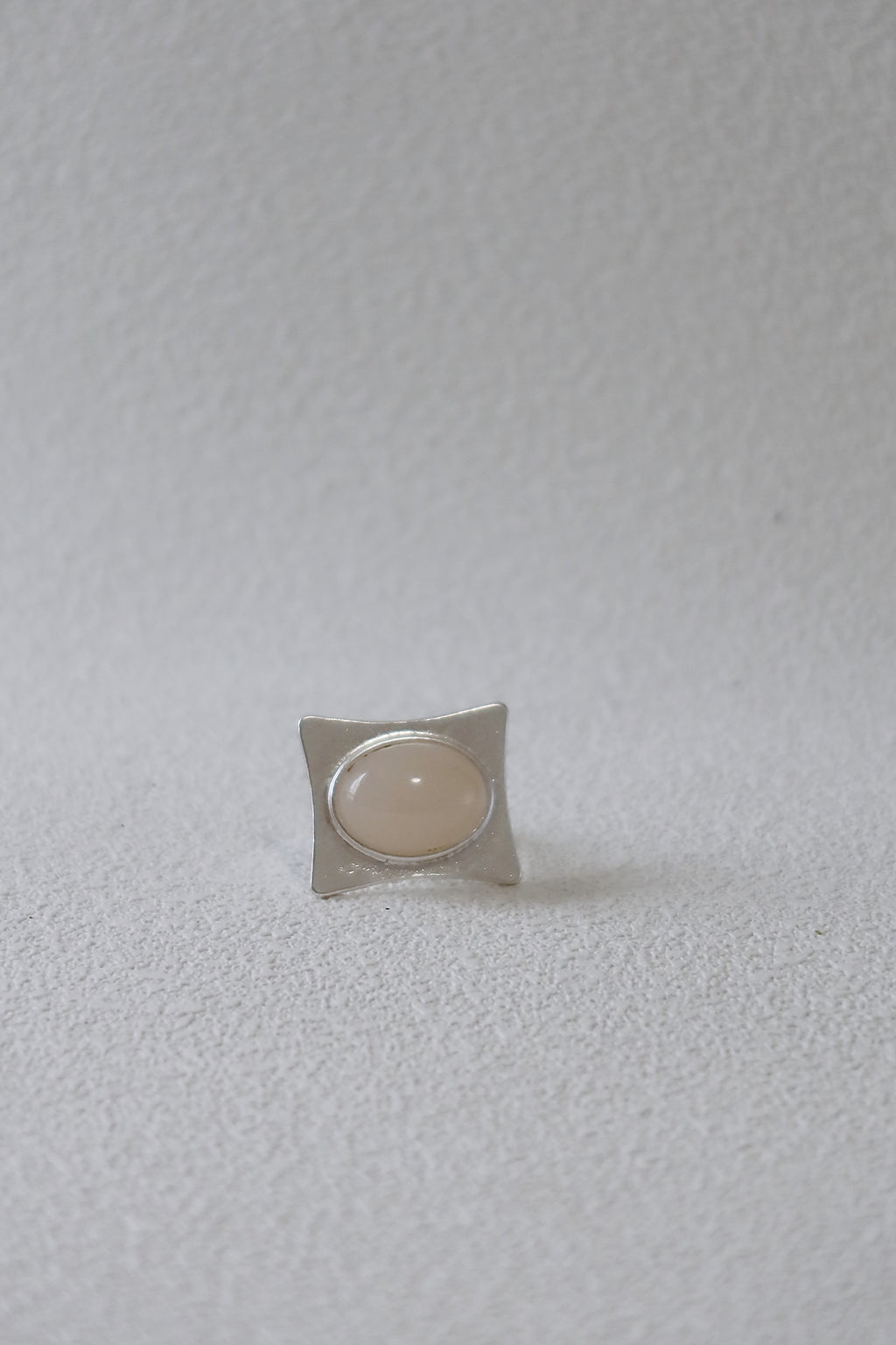 The Pavilion White – Geometric Sterling Silver Ring with Oval White Stone