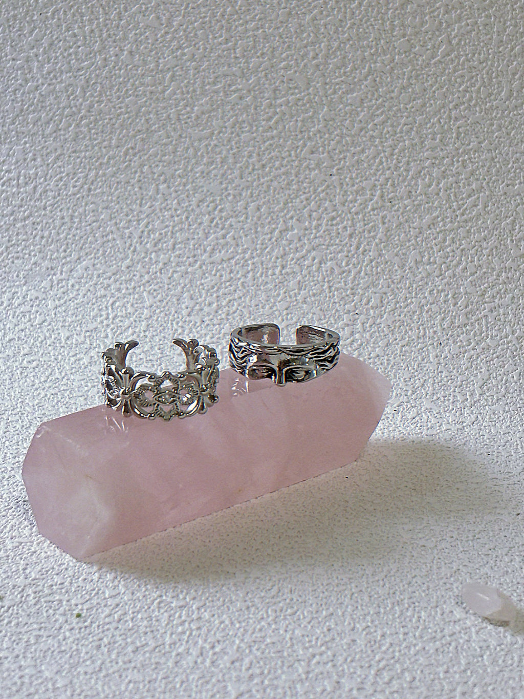 Lillian – Vintage Filigree Lace Ring with Micro-diamond Settings