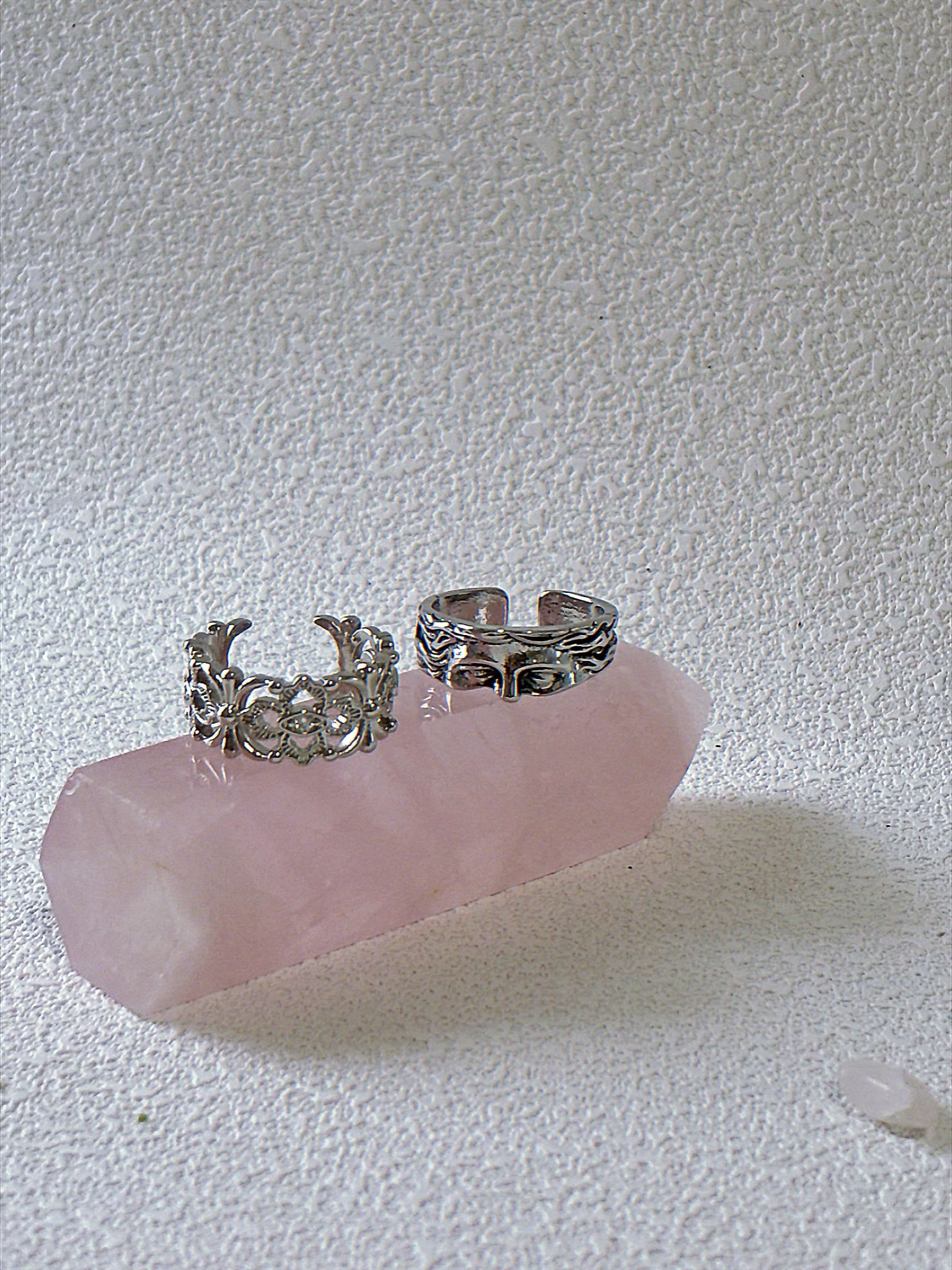 Lillian – Vintage Filigree Lace Ring with Micro-diamond Settings