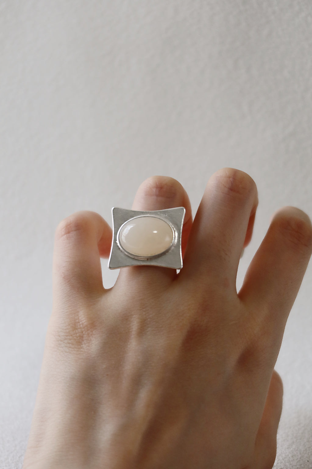 The Pavilion White – Geometric Sterling Silver Ring with Oval White Stone