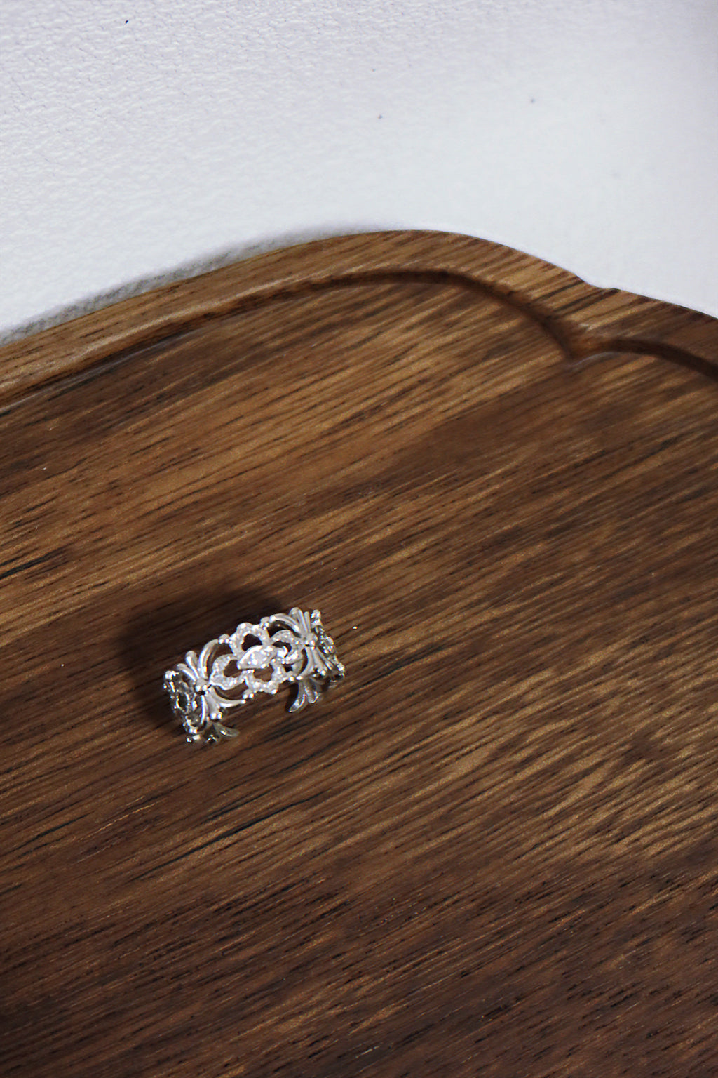 Lillian – Vintage Filigree Lace Ring with Micro-diamond Settings