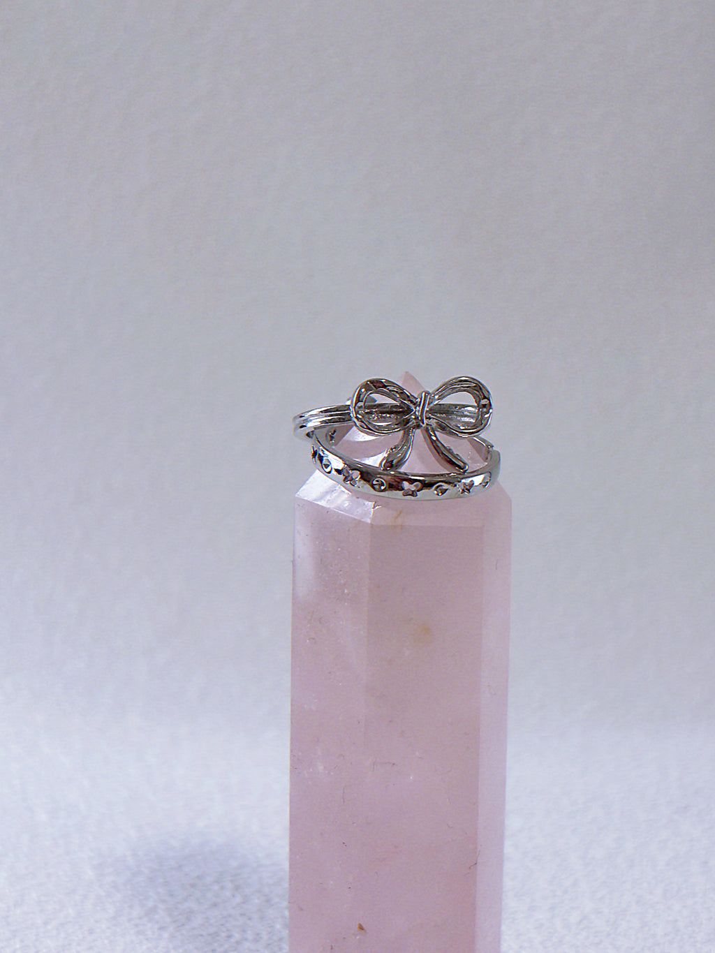Renew – Bow & Butterfly Band Ring Set