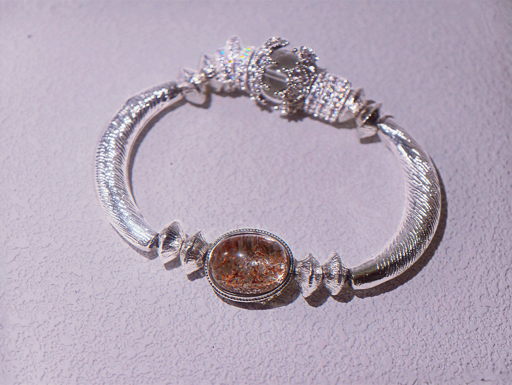 Dust of Mars – Vintage Court Bangle with Hematoid & Clear Quartz