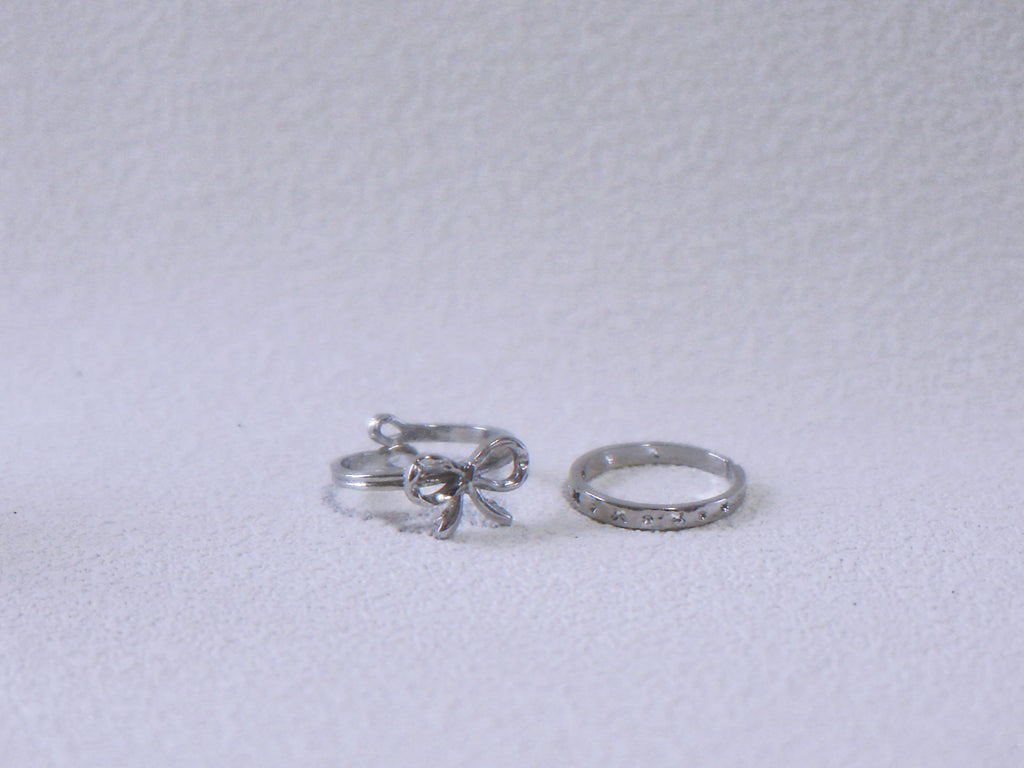 Renew – Bow & Butterfly Band Ring Set